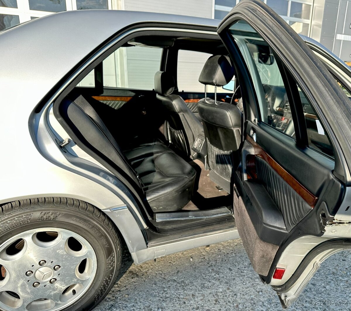 Predám Mercedes Benz SE 500 Mamut W140 14.100 EUR - 8