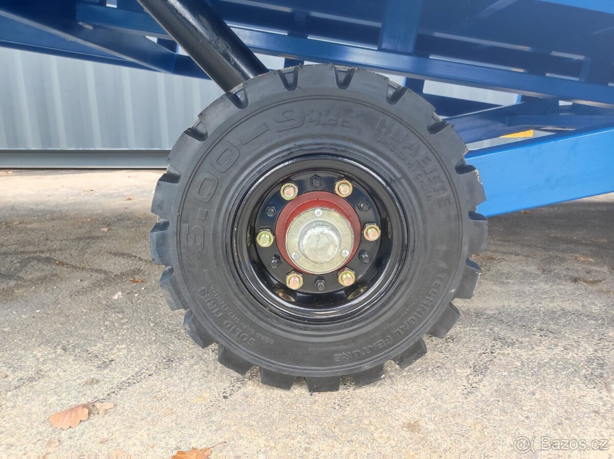 Prodám mobilní nakládací rampu - Model DCQY-10-1.8 - 8