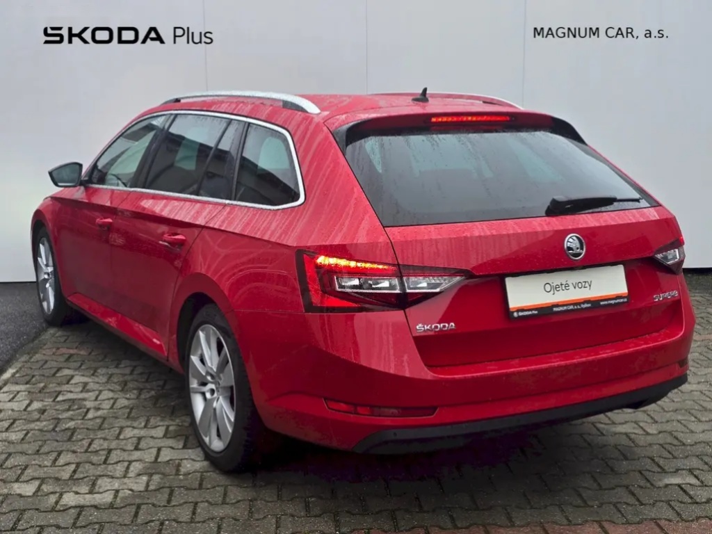 Škoda Superb, COMBI STYLE 2,0 TDi / 140 kW D - 8