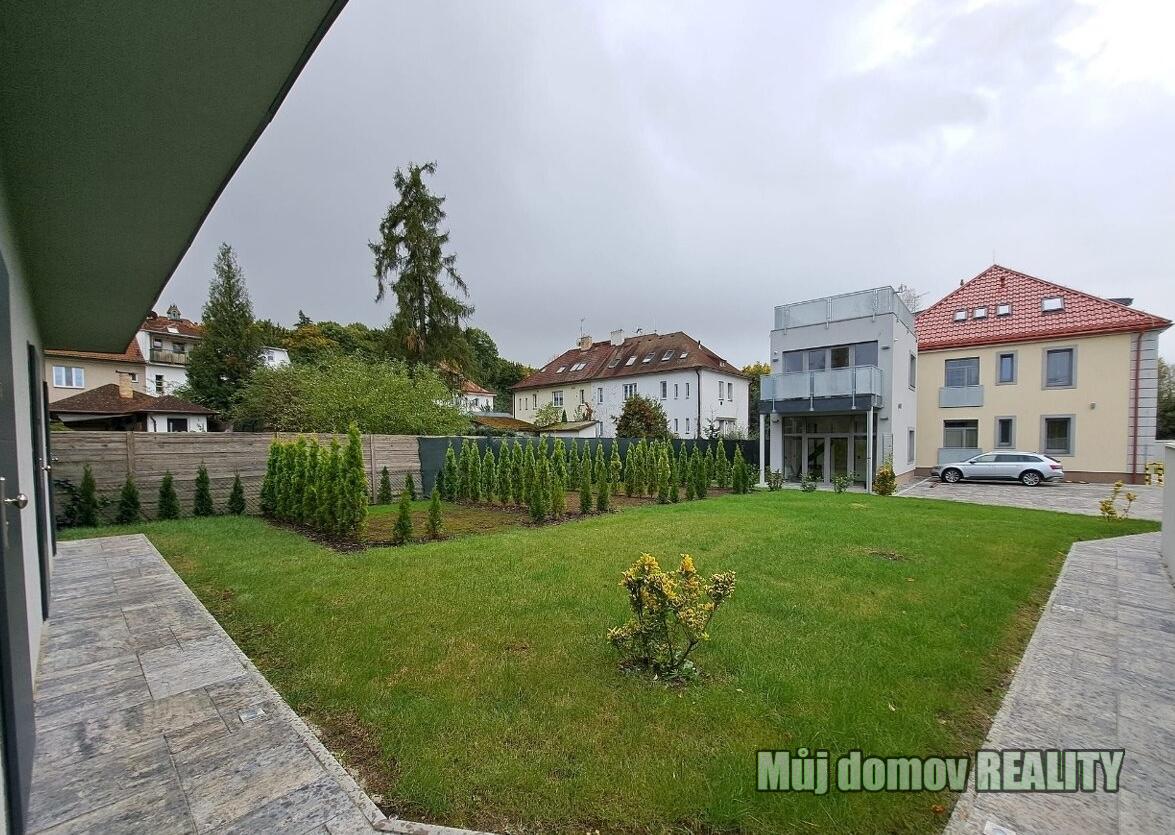Dvougenerační byt 3+kk se zahradou a parkováním v Praze 4 K - 8