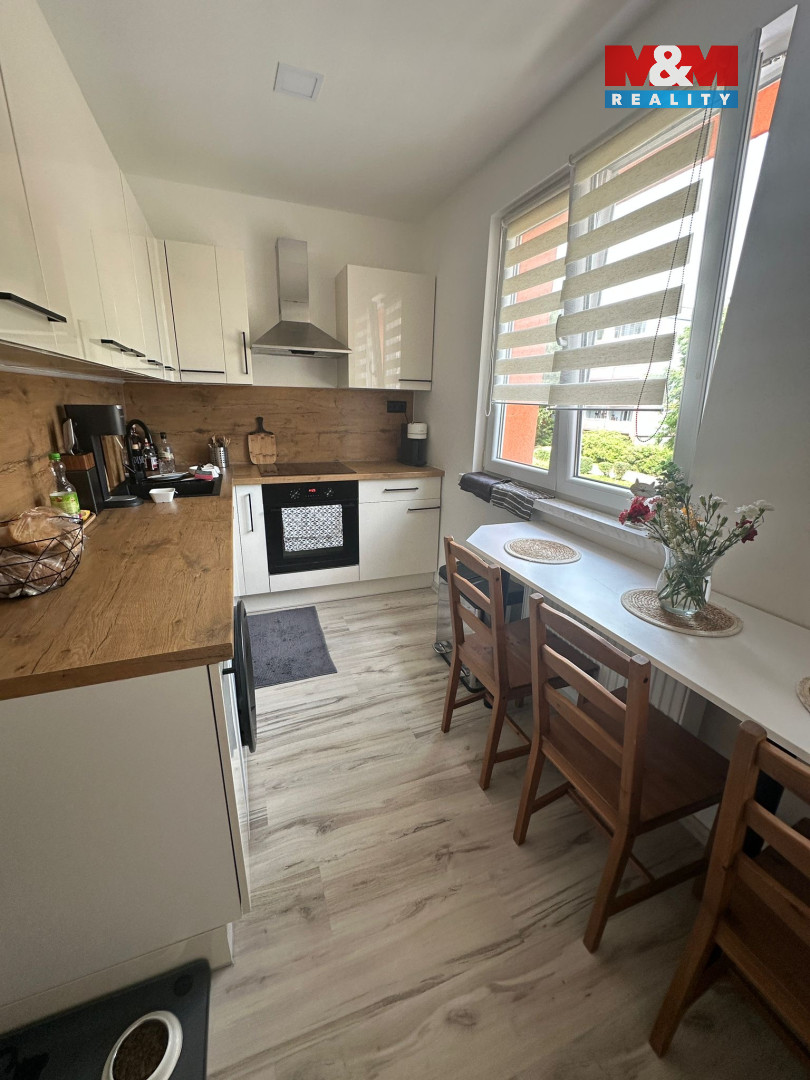 Prodej bytu 3+1, 57 m², Karviná, ul. Sovova - 8