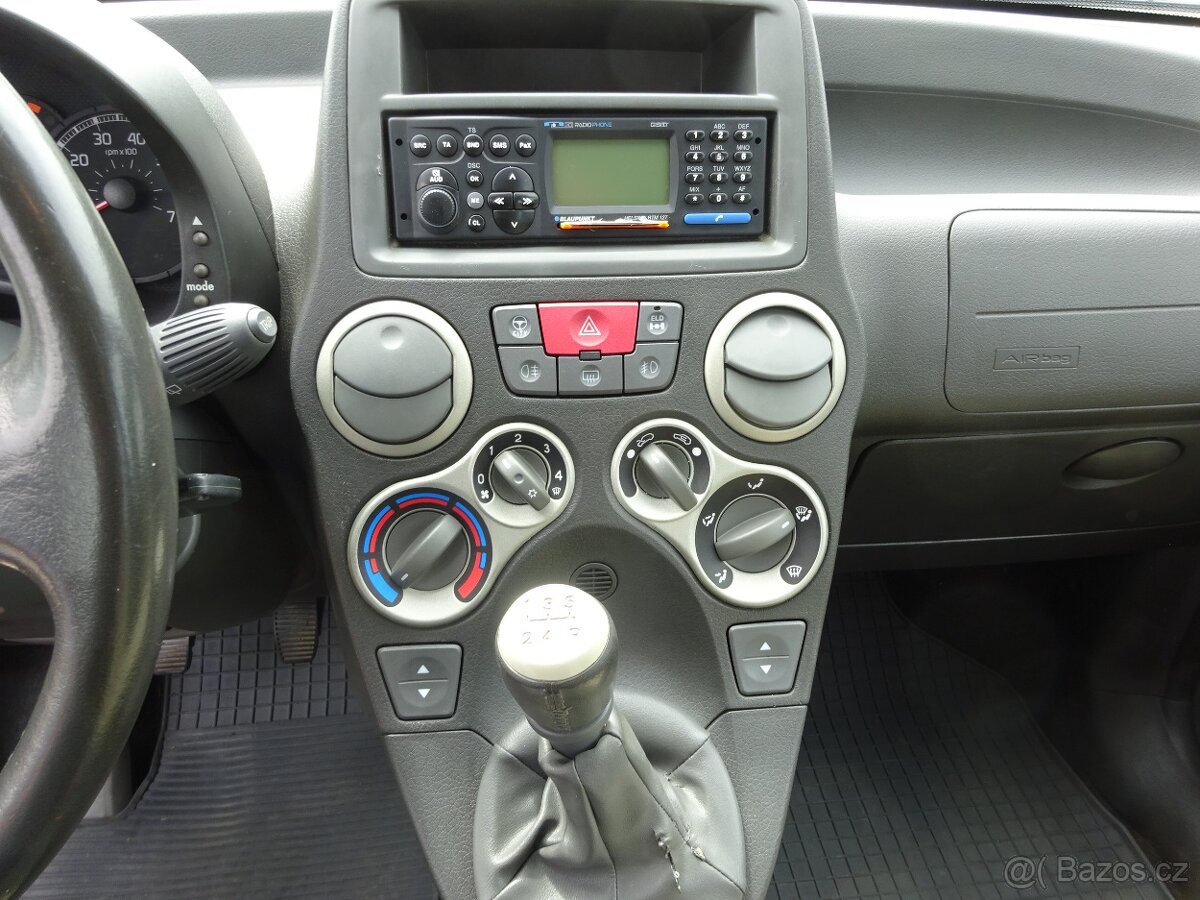 Fiat Panda 1.3 JTD 4x4Cross r.v.2006 2.Maj.Koupeno v ČR - 8