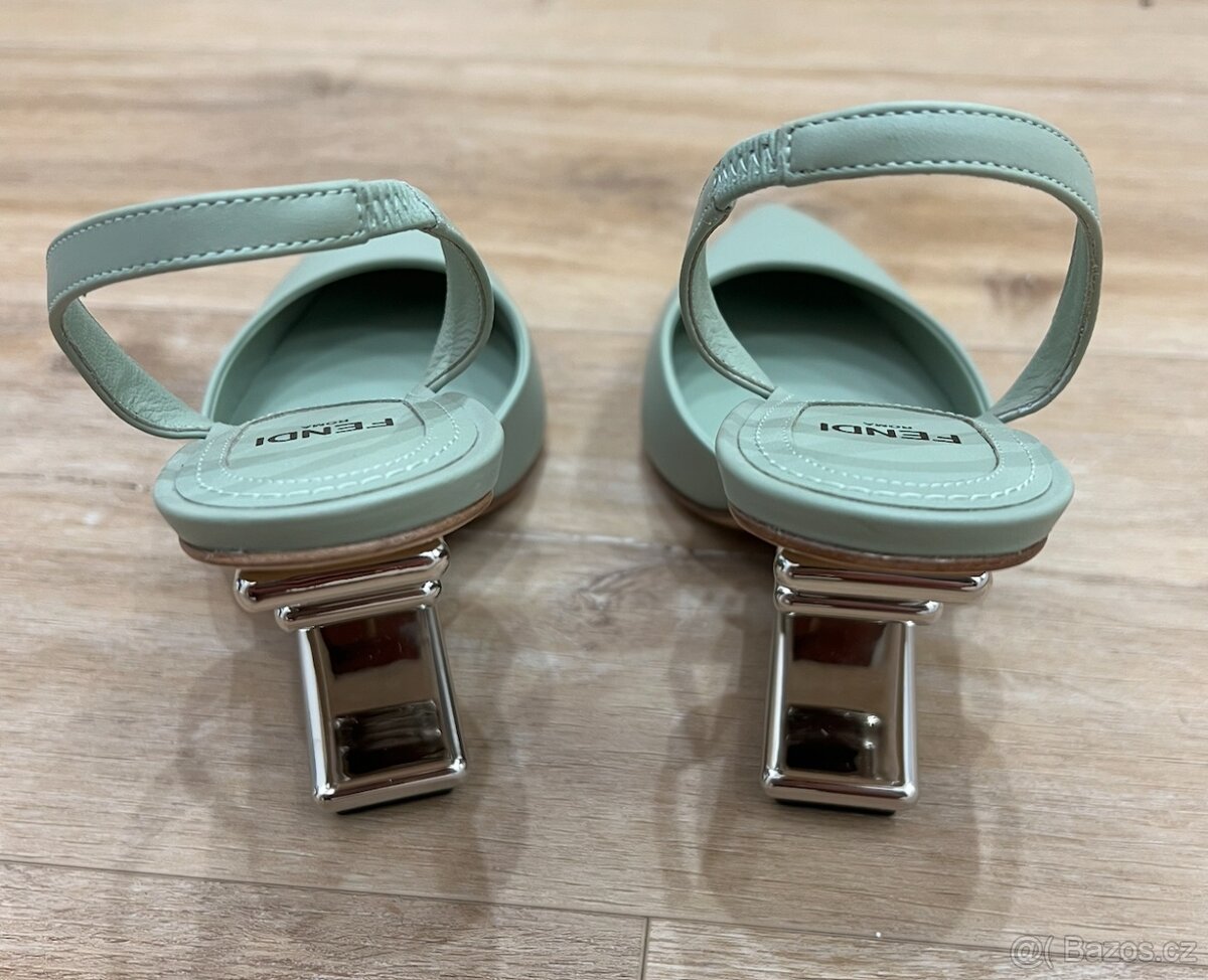 đ LuxusnĂ lodiÄky Fendi First â NOVĂ â 40% sleva đ - 8