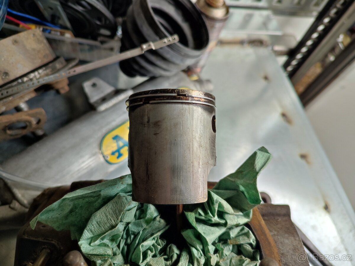 Aprilia 125 rotax 123 díly - 8