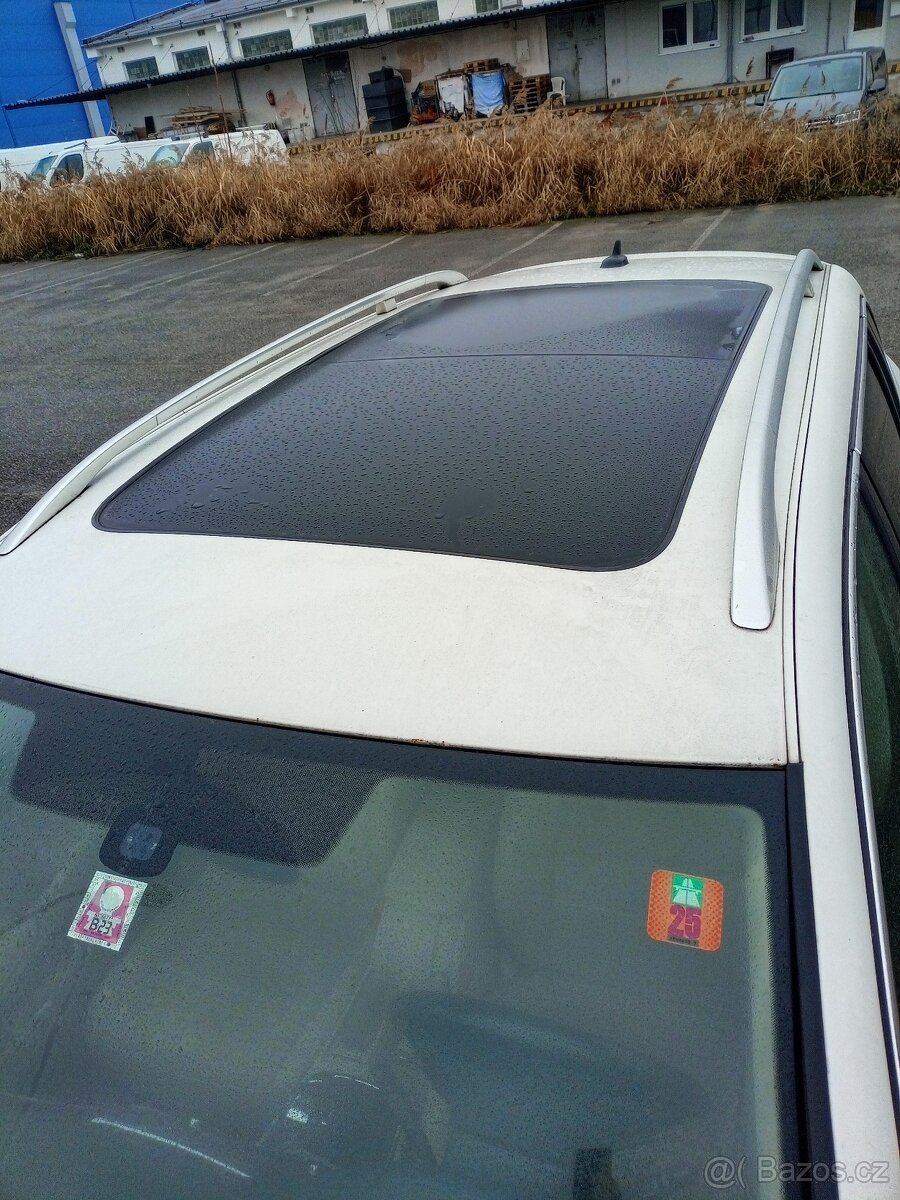 Škoda Superb combi 2.0TDi 125kW automat - 8