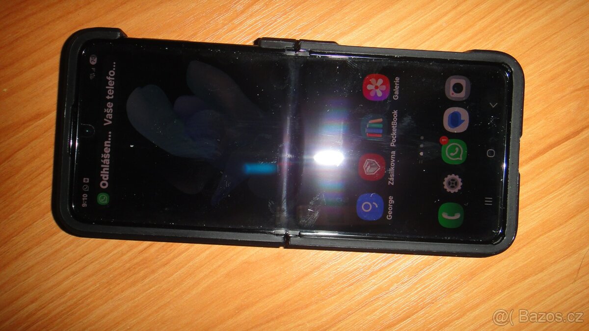 Samsung Galaxy Flip 4 - 8