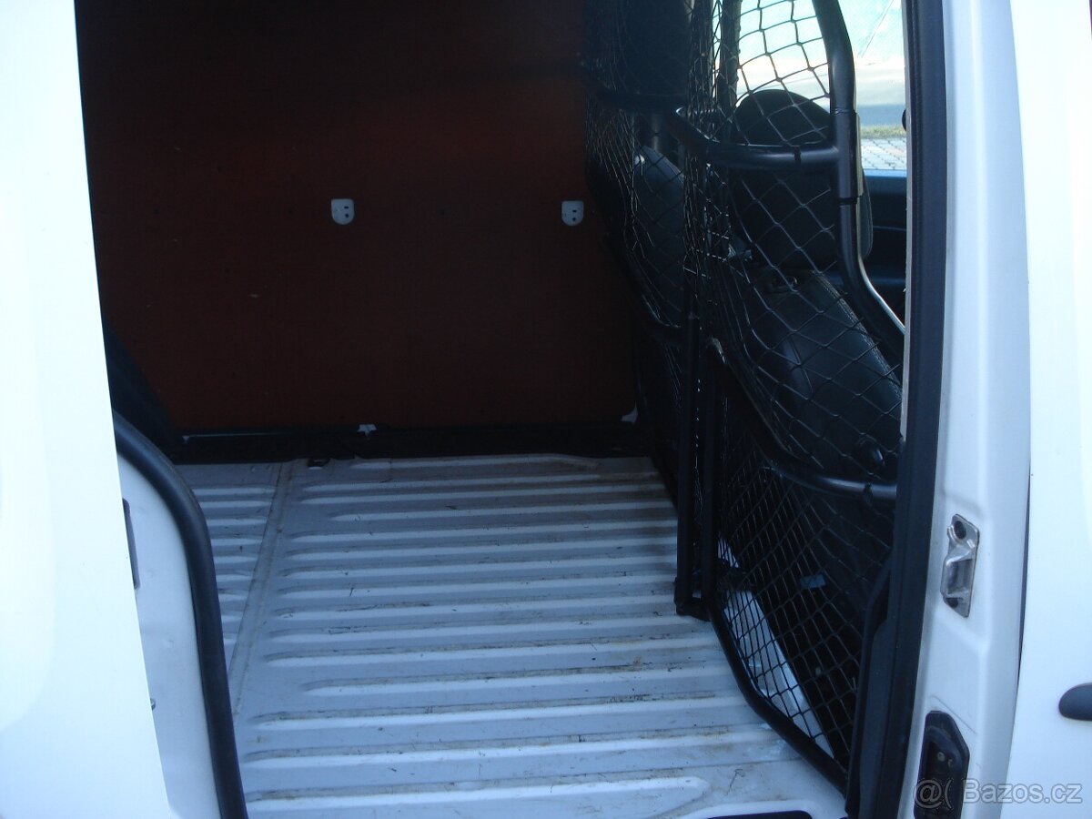 Renault Kangoo Maxi 1.5 DCI,NOVÁ STK - 8