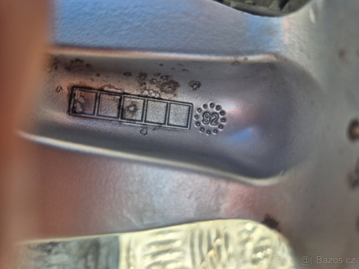 Kola alu Ford Sierra D OHC - 8