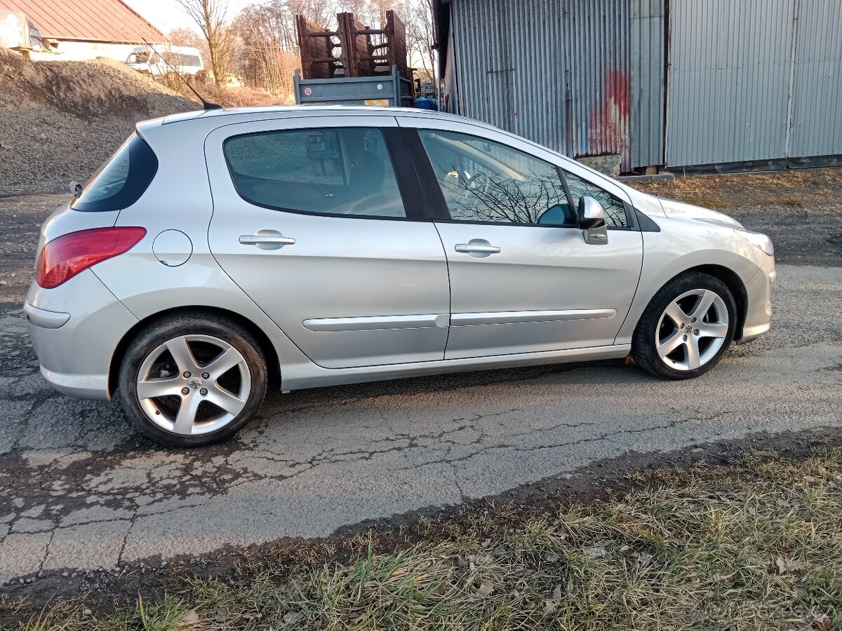Peugeot 308 Feline - 8