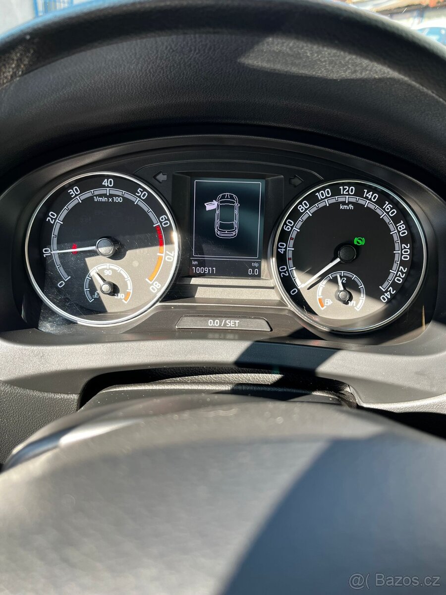 Škoda Rapid 2018 1.0 TSI - 8