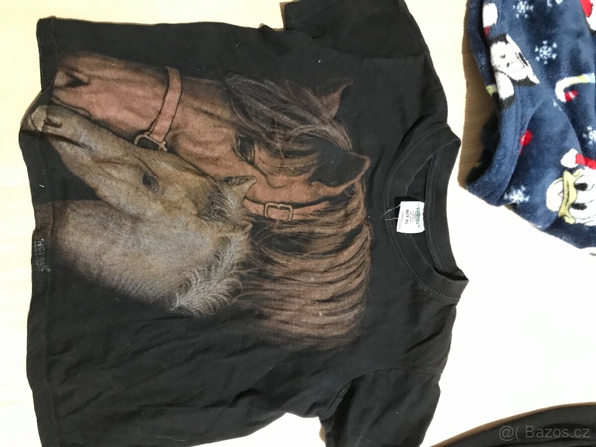 Malý balík dívčího oblečení, vel. 7-10 let - 8