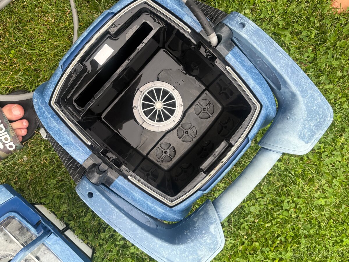 Roboticky vysavac Zodiac CyklonX 4100 - 8