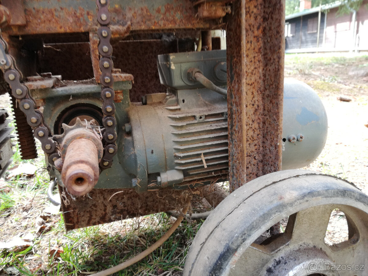 Rozdělaná protahovačka - 8