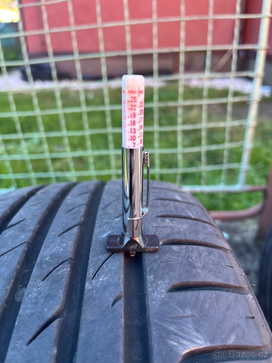 Lité kola Alutec 6.5x16 5x112 letní pneu 205/55/16 - 8