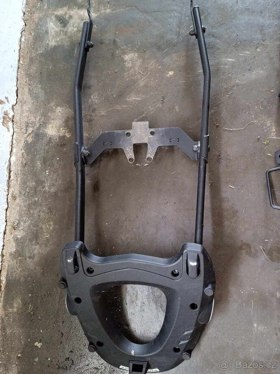 Suzuki GSX-S 750 - 8