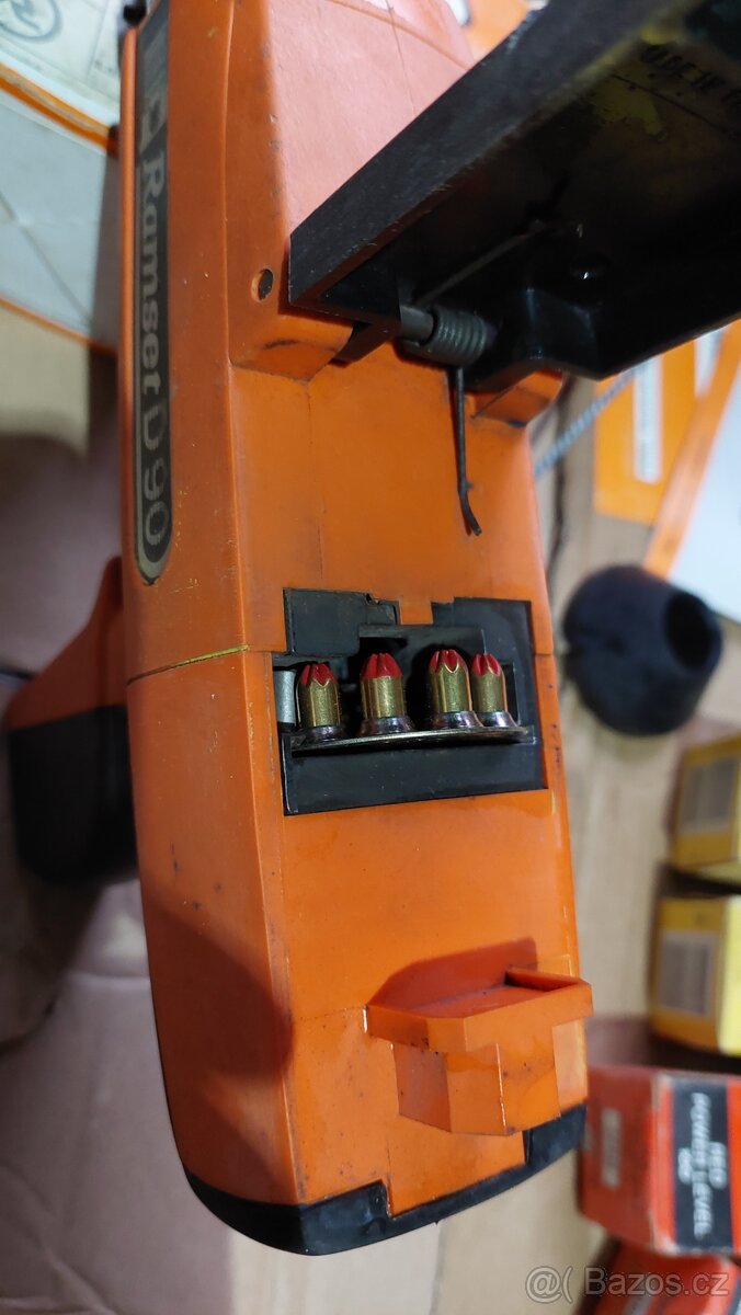 Nastřelovaci pistole RAMSET - 8