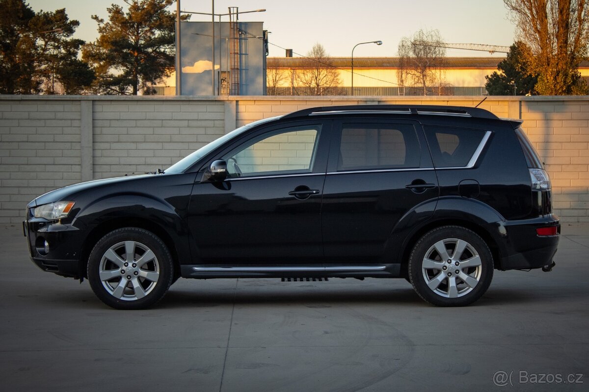Mitsubishi Outlander 2.2 DI-D 4x4 - 8