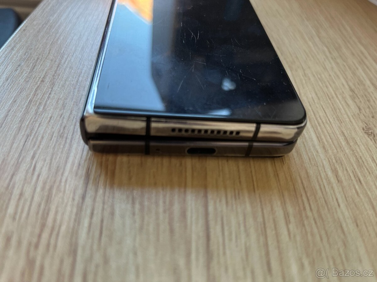 Samsung Z Fold 4 - ND - 8