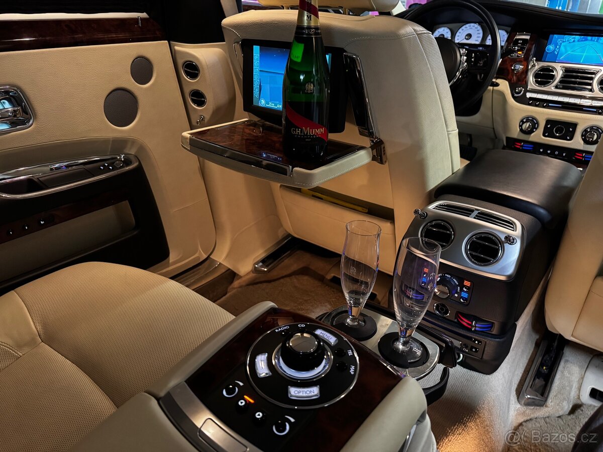 Rolls Royce Ghost plná výbava - 8
