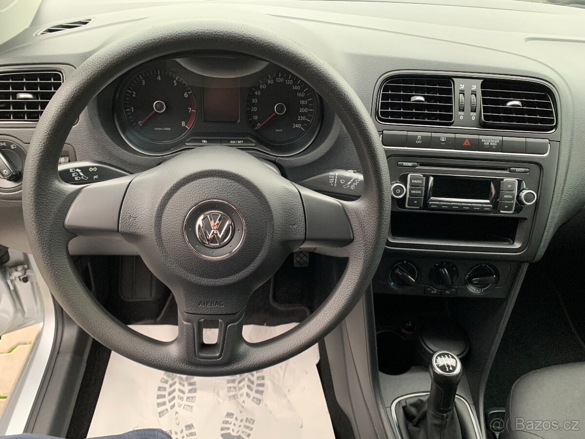 Volkswagen Polo 1.2 HTP Trendline r.v.2011 - NOVÉ ROZVODY - 8