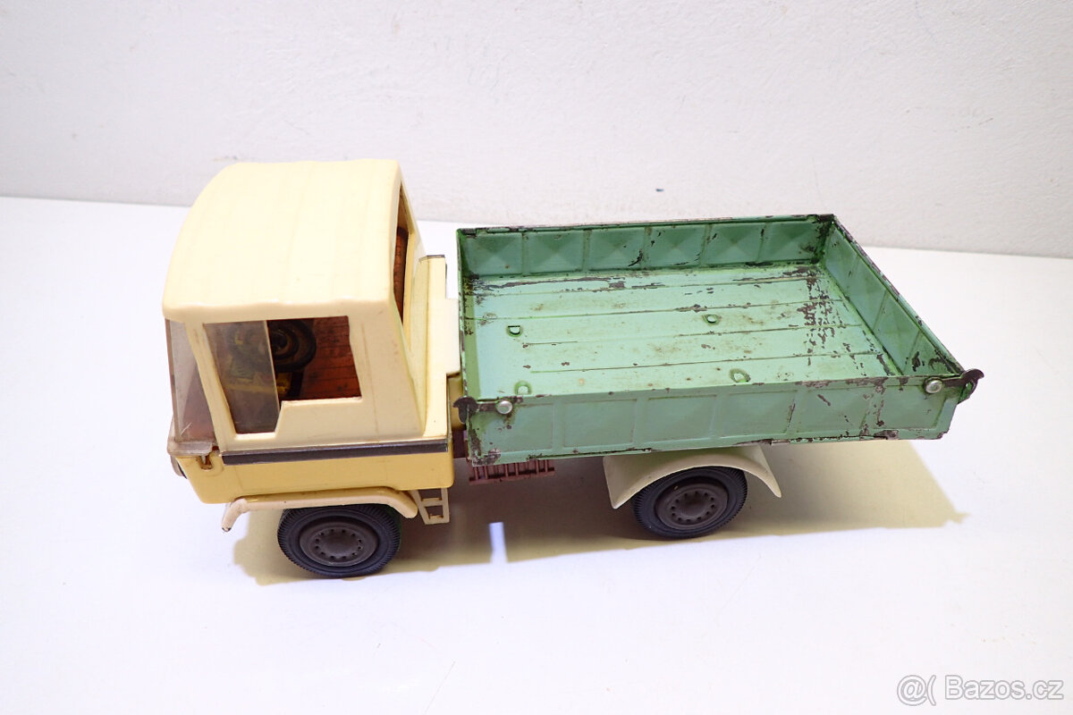 Náklaďák - Zbik - staré Hračky - 8
