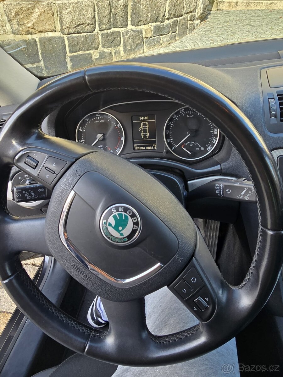 Škoda Octavia Combi Elegance 1.4 TSI 90 kW - 8