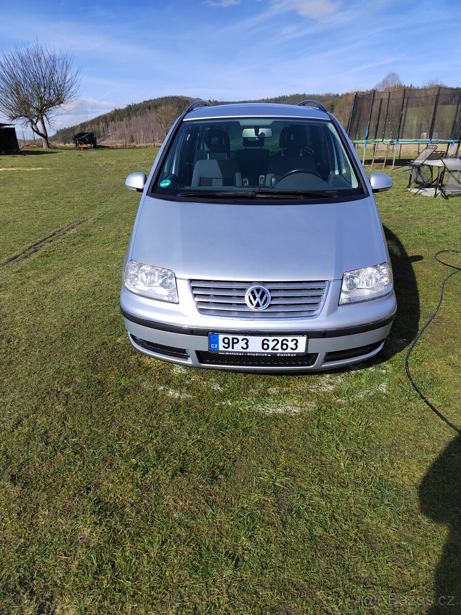 Prodám VW Sharan 2.0.tdi v2009 - 8