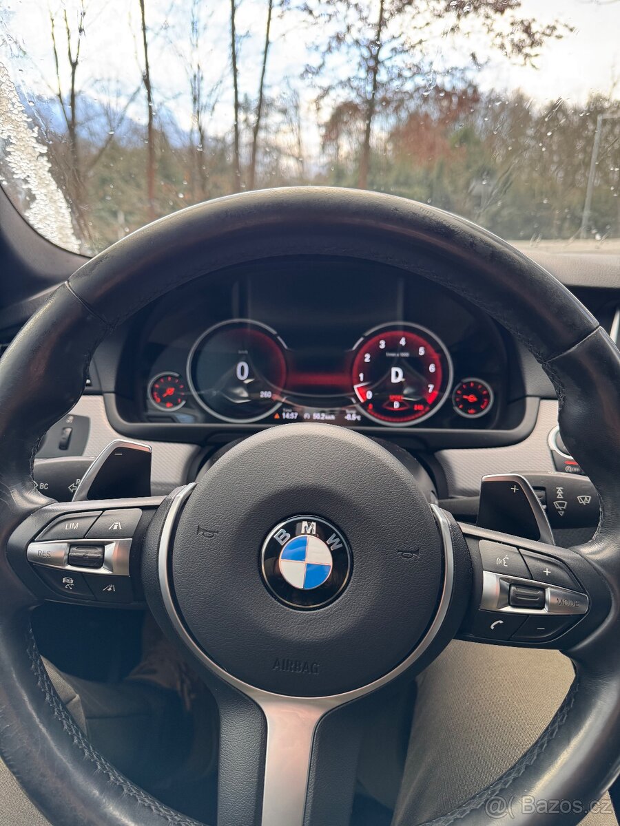 BMW 535i Xdrive M - 8