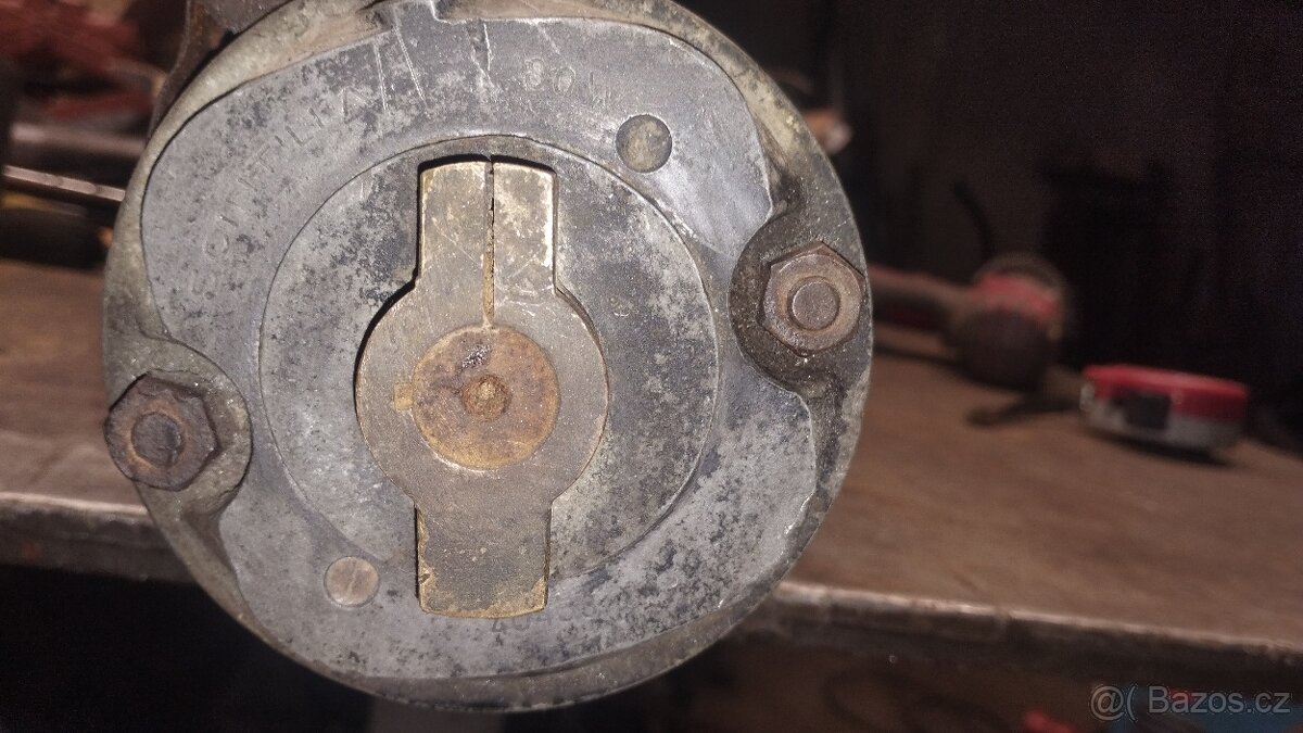 Rozdělovač,dynamo Scintilla - 8