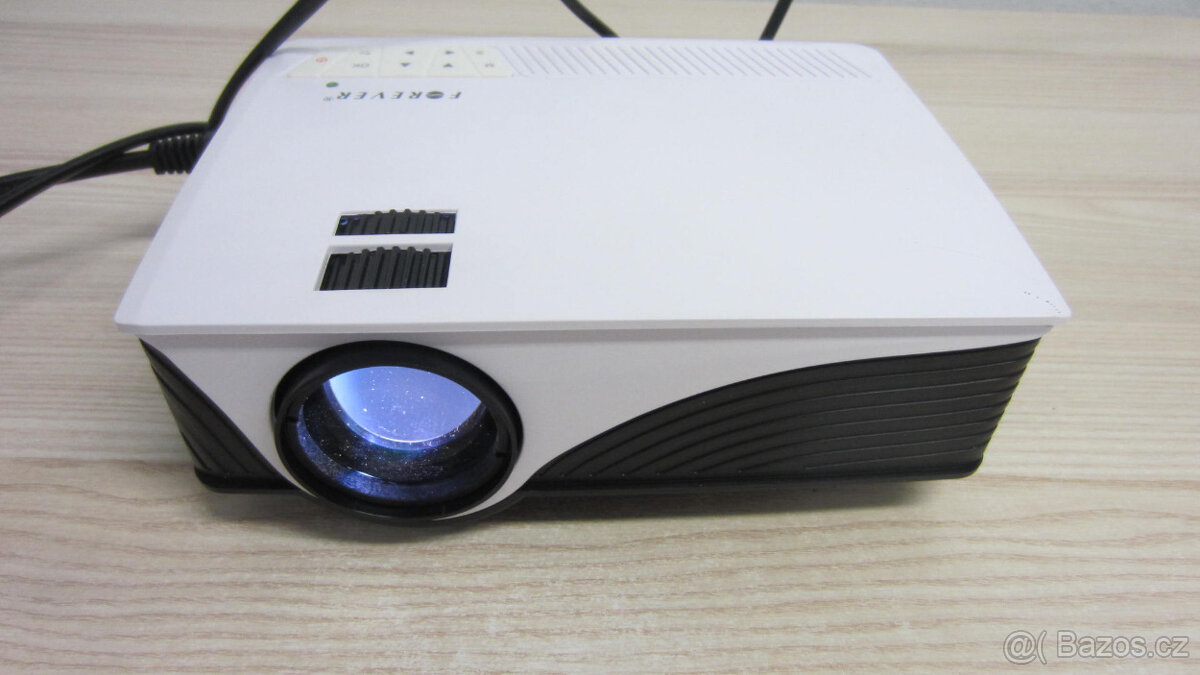 Projektor FEREVER - 8