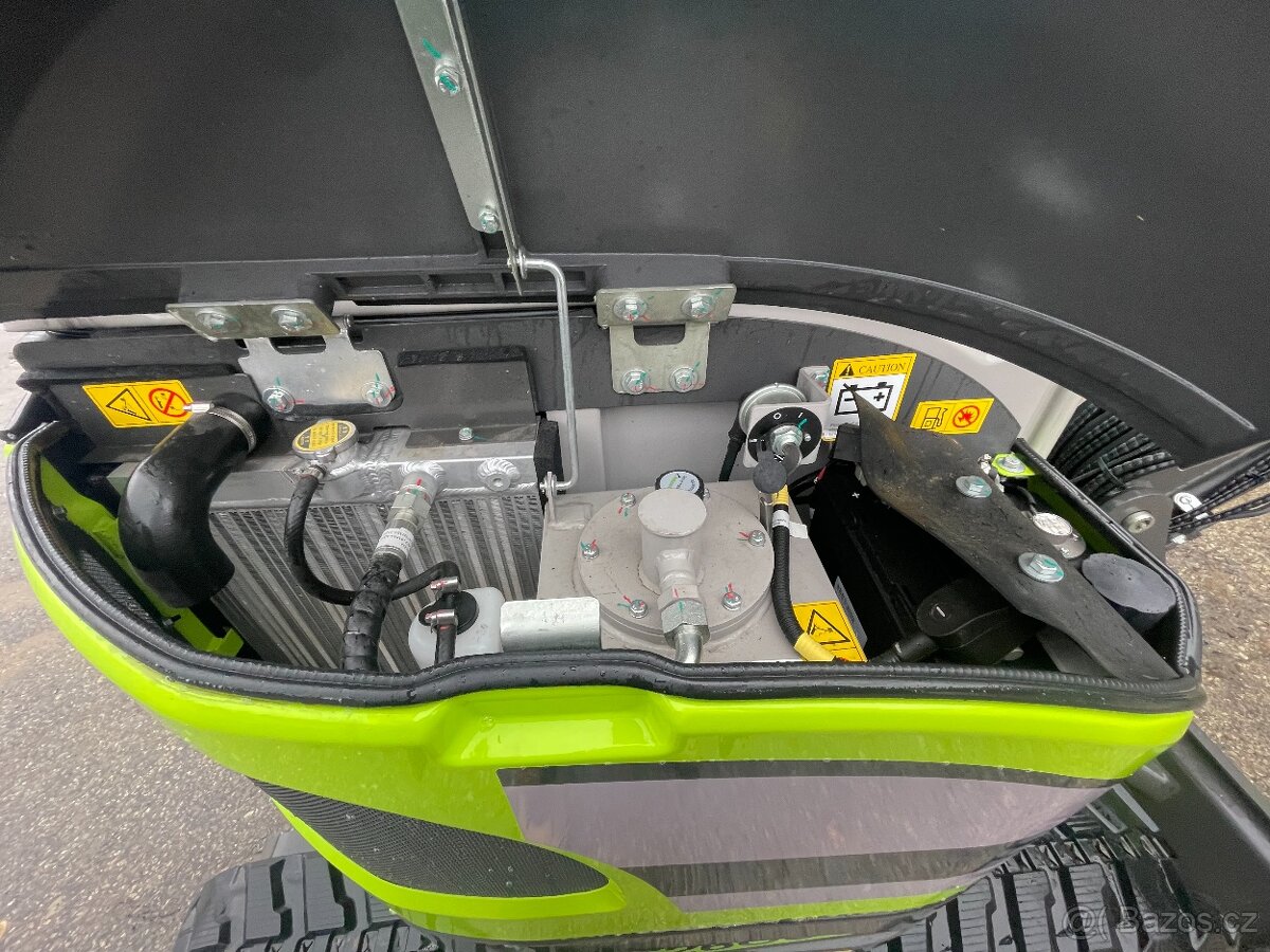 Pásový bagr Zoomlion ZE26GU - 8