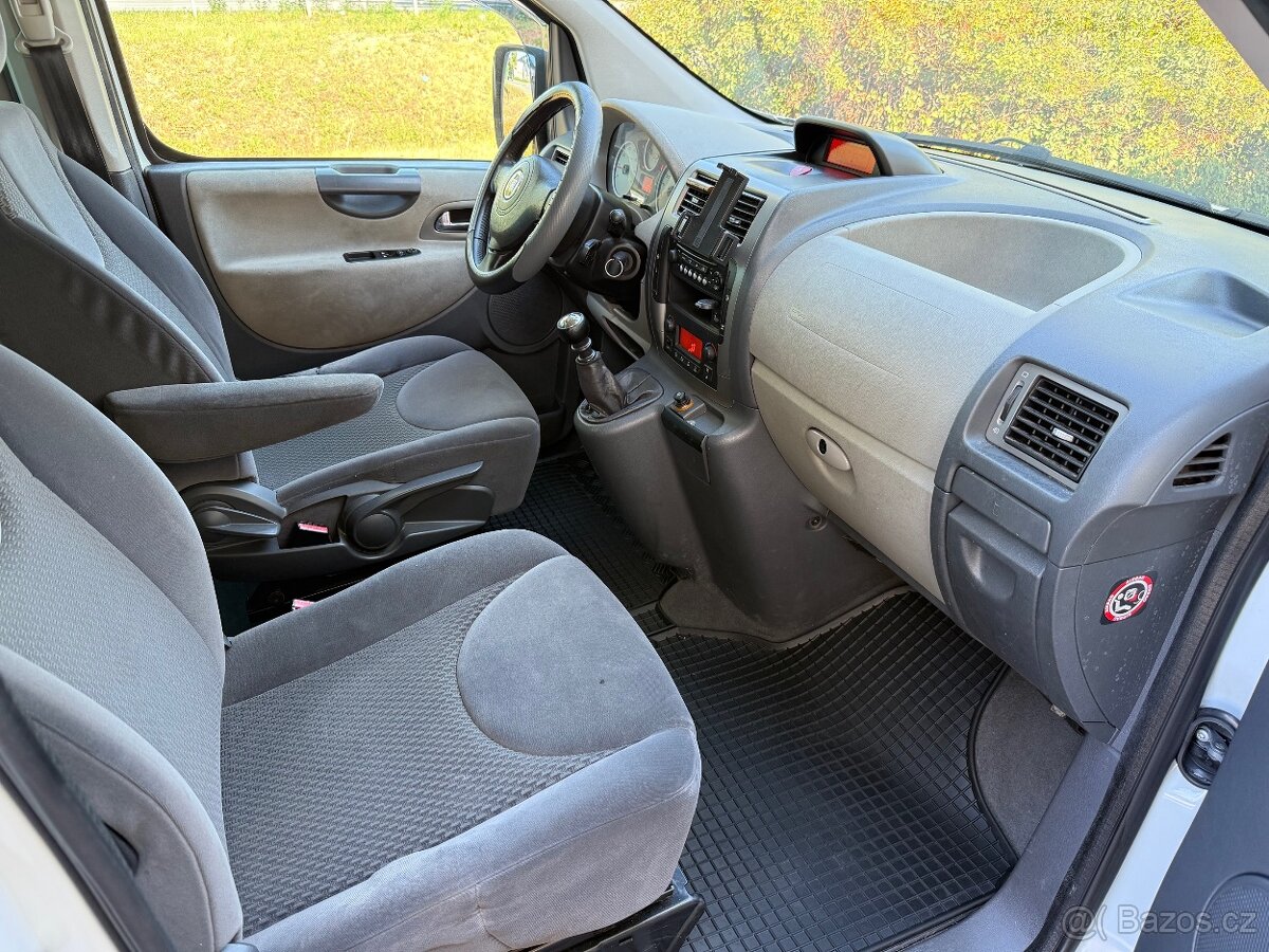 Fiat Scudo 2.0 JTD 120 kw, původ Čr, 8 míst - 8