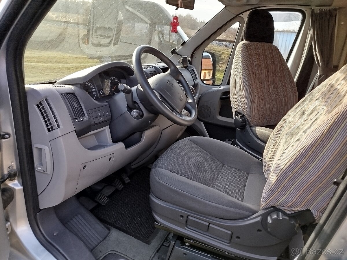 Obytný Automobil Obytné Auto - 8