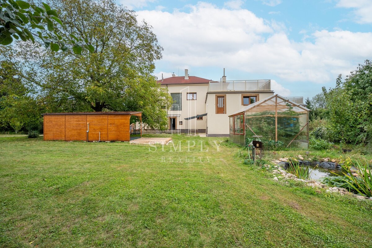 Prodej vícegeneračního domu, Čálovice - Sobotka, ev.č. 00329 - 8