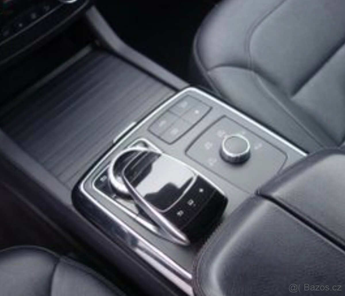 Mercedes-Benz GLE 350 GLE 4Matic AMG paket - 8