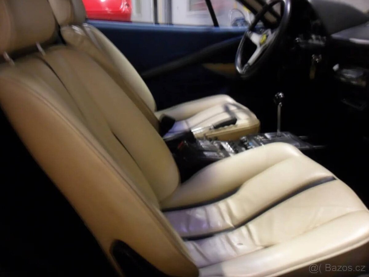 Ferrari 308 GTS – rok 1978 - 8