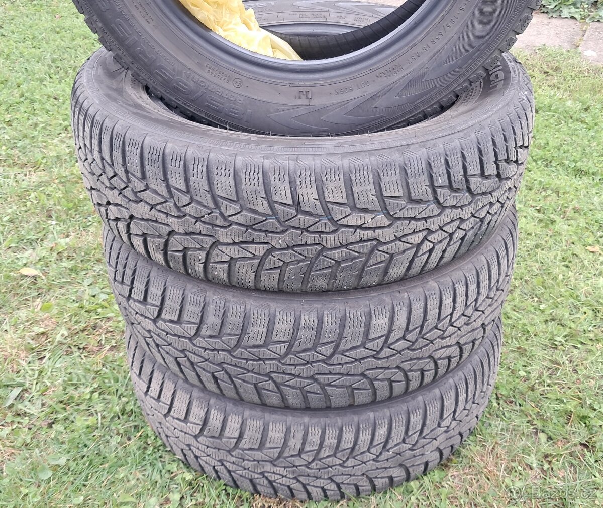 Nokian 185/65/15 - 8