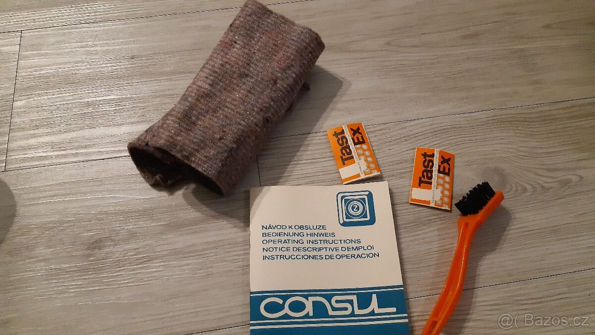 Psací stroj Consul model 2226 - 8