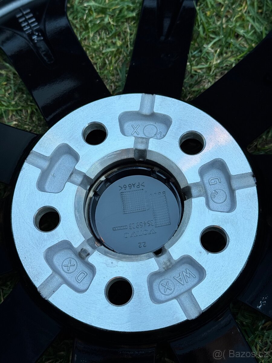 ORIG.VOLVO XC60 R20 2025 VOLVO XC40 R20 NOVE DISKY - 8