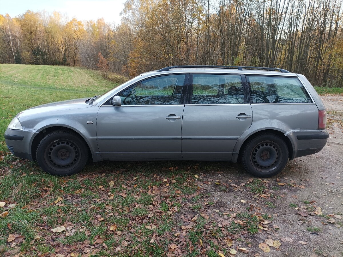 VW Passat 1.9 96kW 2003 combi - 8
