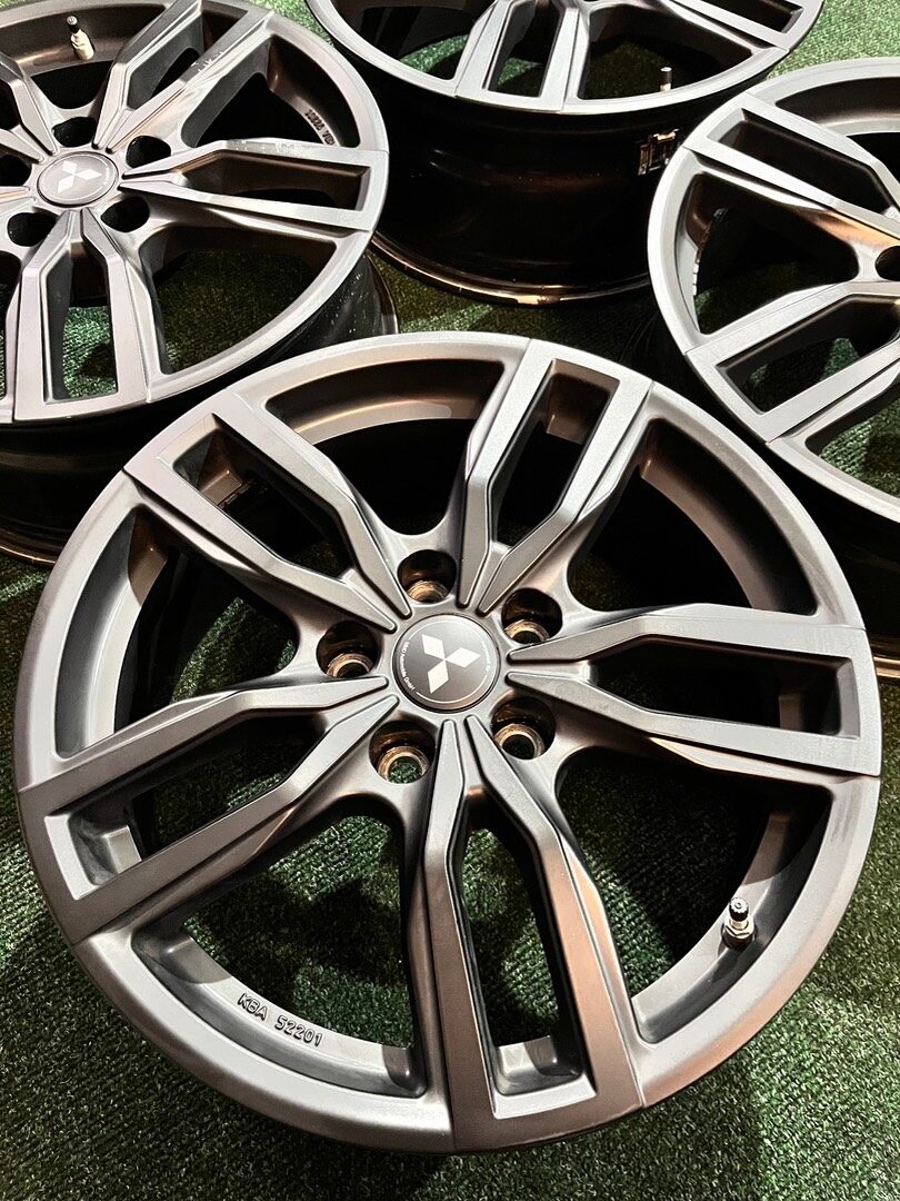 R17 Originál Alu Mitsubishi Outlander / Eclipse - ET 38 - 8