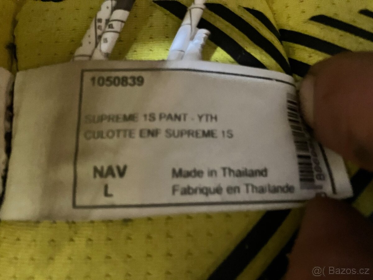 Hokejová výzbroj - 8