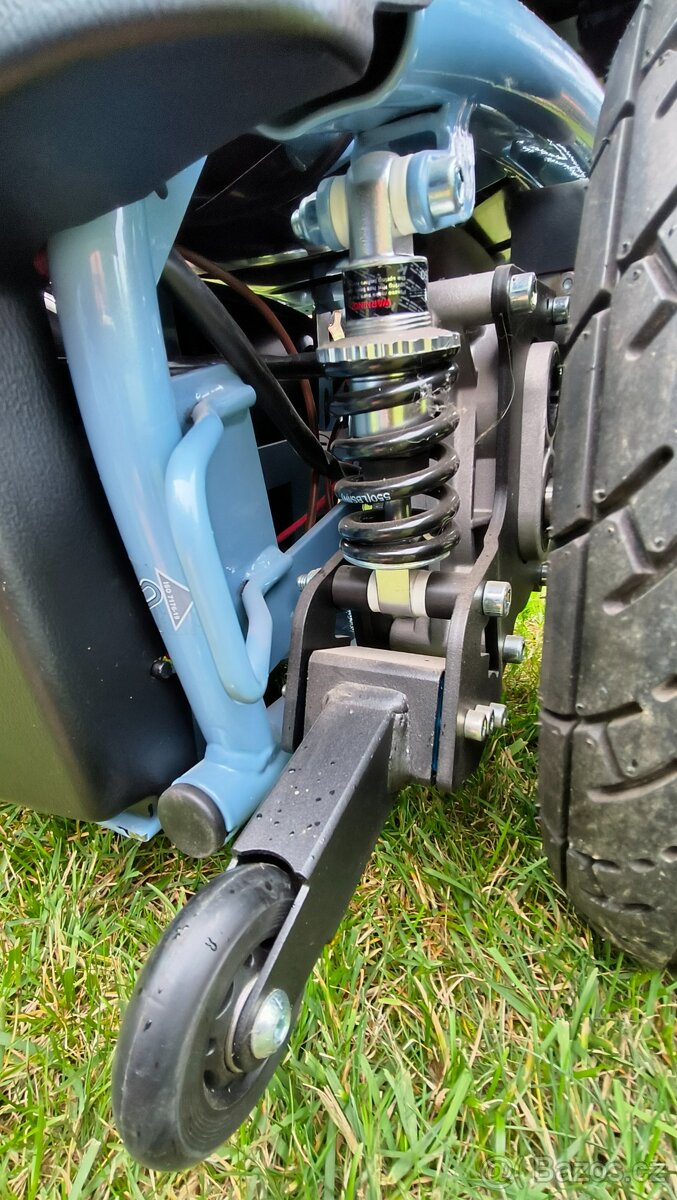 Elektrický invalidní vozík - 8