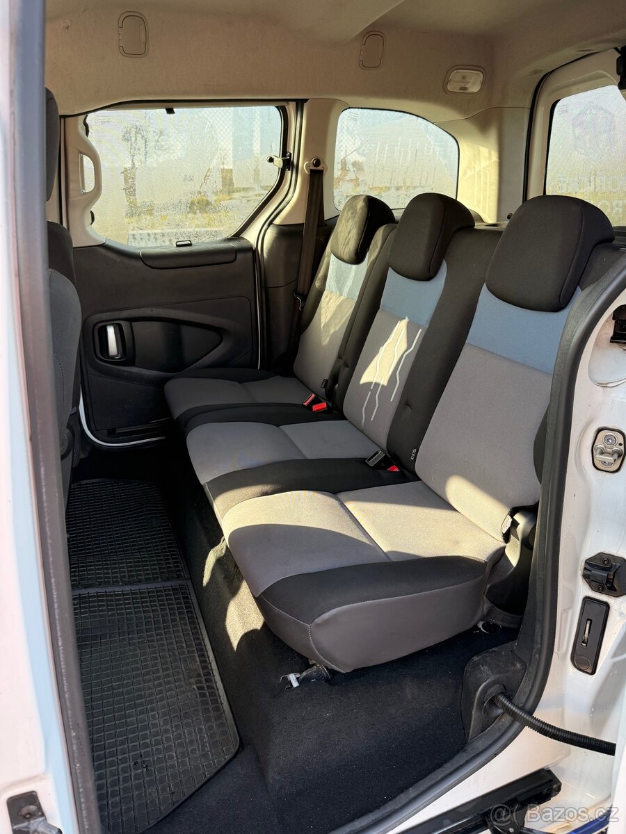 Peugeot Partner Tepee - 8