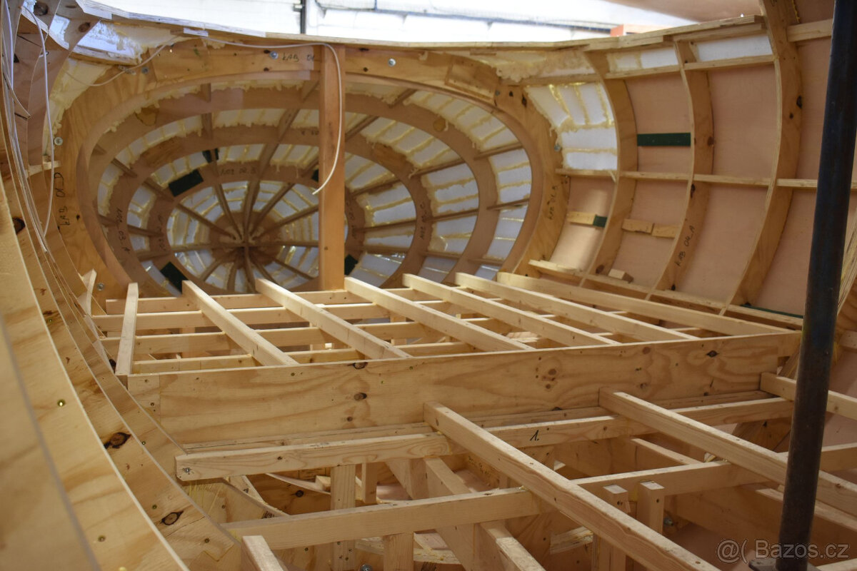 Dřevěný trup letadla – základ pro glamping, domek, ateliér - 8