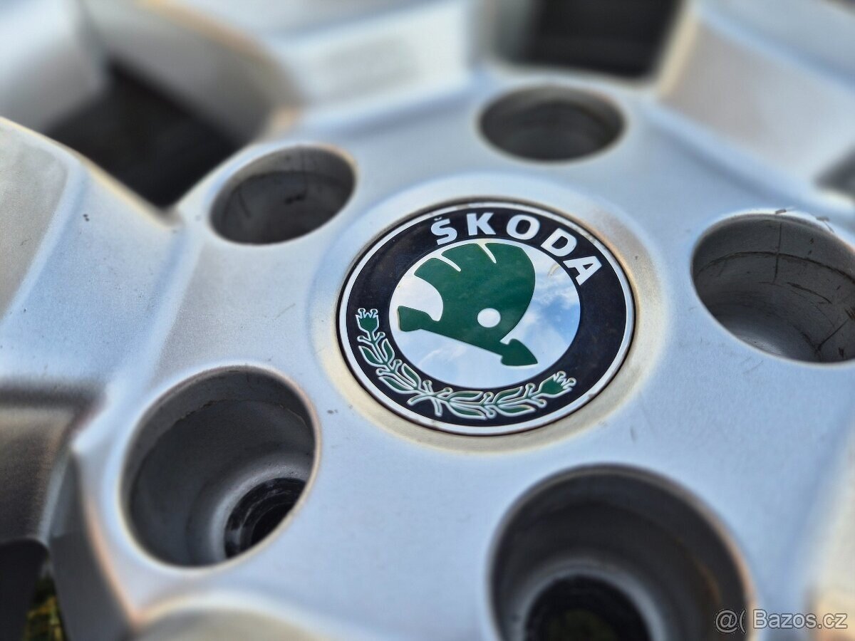 Sada originálních Alu disků Škoda Yeti - SPITZBERG - 7x17" - 8