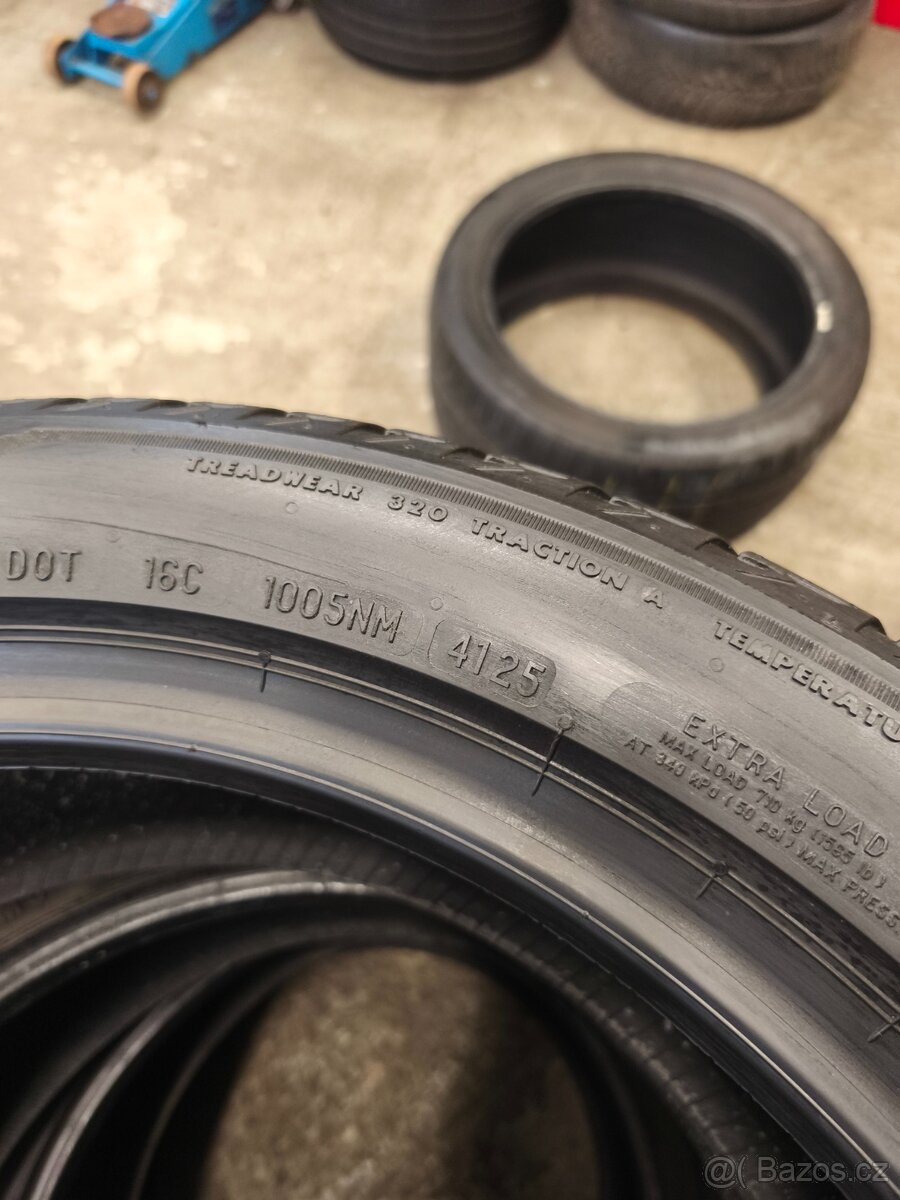 215/50/18 - 8
