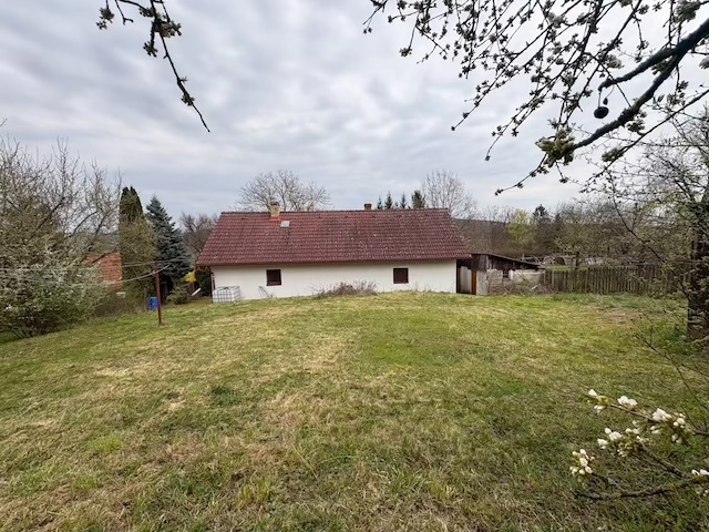 Chalupa / RD ve Starých Hradech - 8