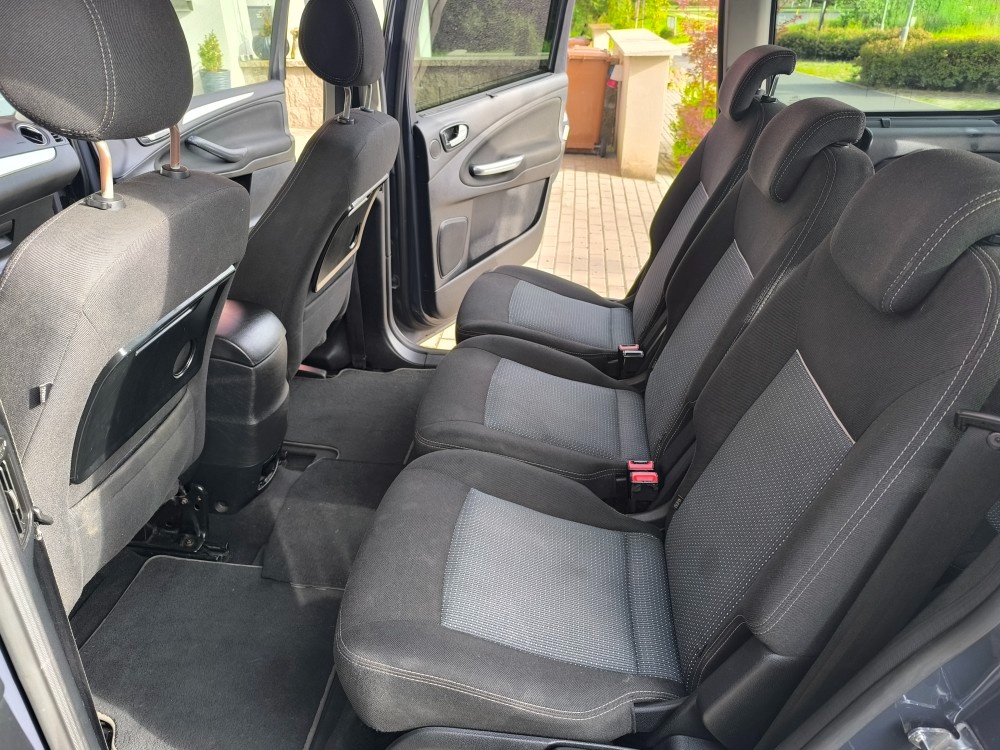 Ford Galaxy 2.0 TDCI + nové zimní pneu. r.v. 2014 - 8