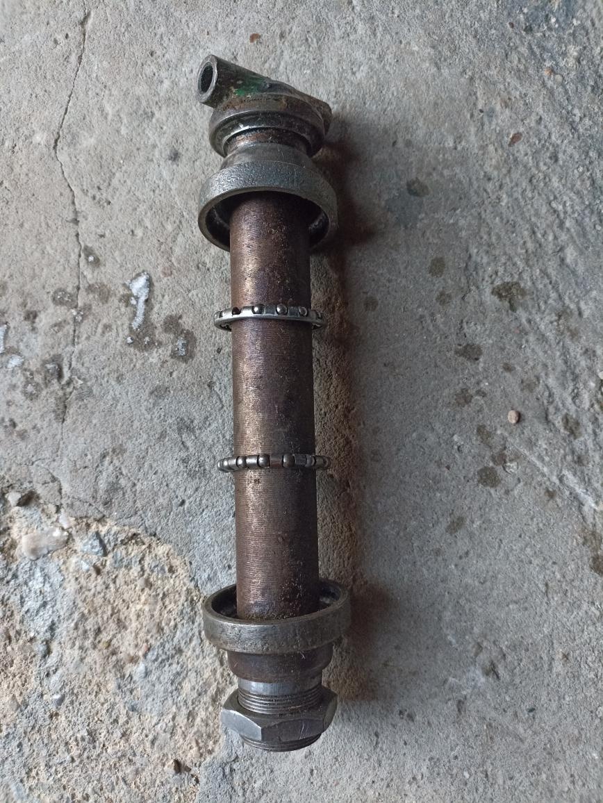 Zadní odrazka,víko spojkové, Stadion s11 - 8